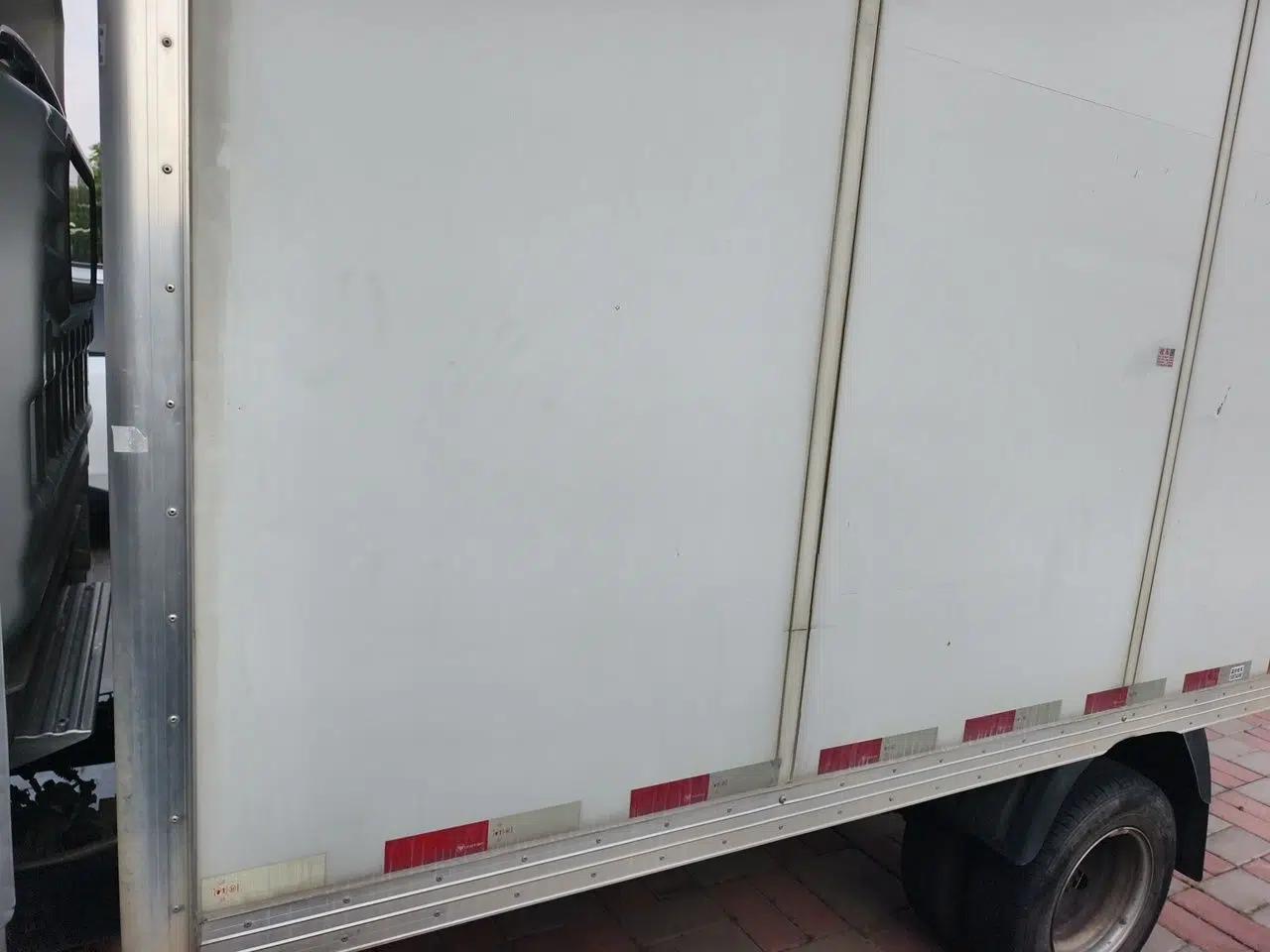 Foton Xiangling V Futian Xiangling V3 2021 Model, Manual Transmission, 1.6L, Two-Seater Box Truck — миниатюра 17
