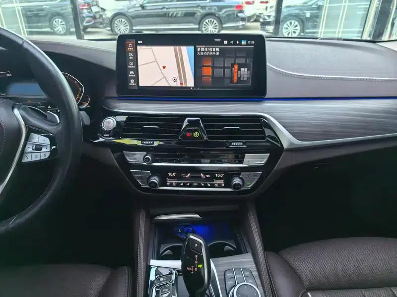 BMW 5 Series 2022 530Li Luxury Package — миниатюра 12