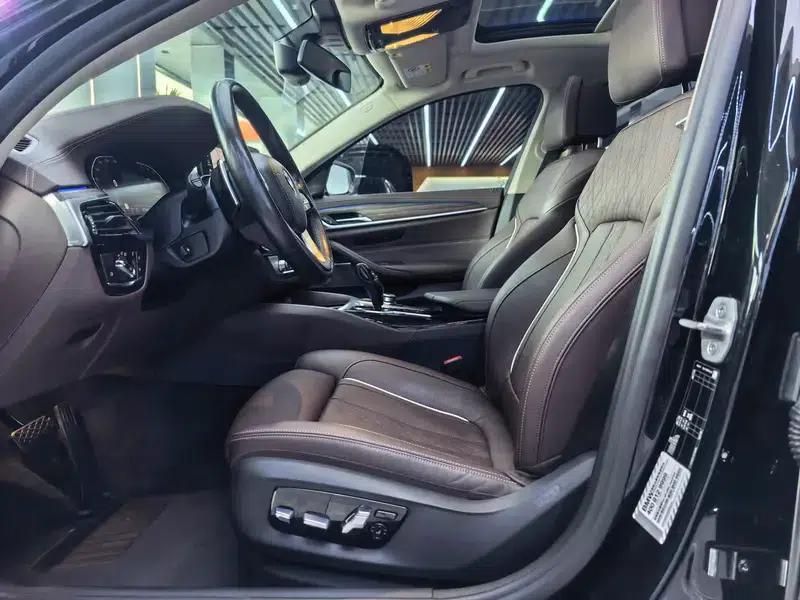 BMW 5 Series 2022 530Li Luxury Package — миниатюра 16