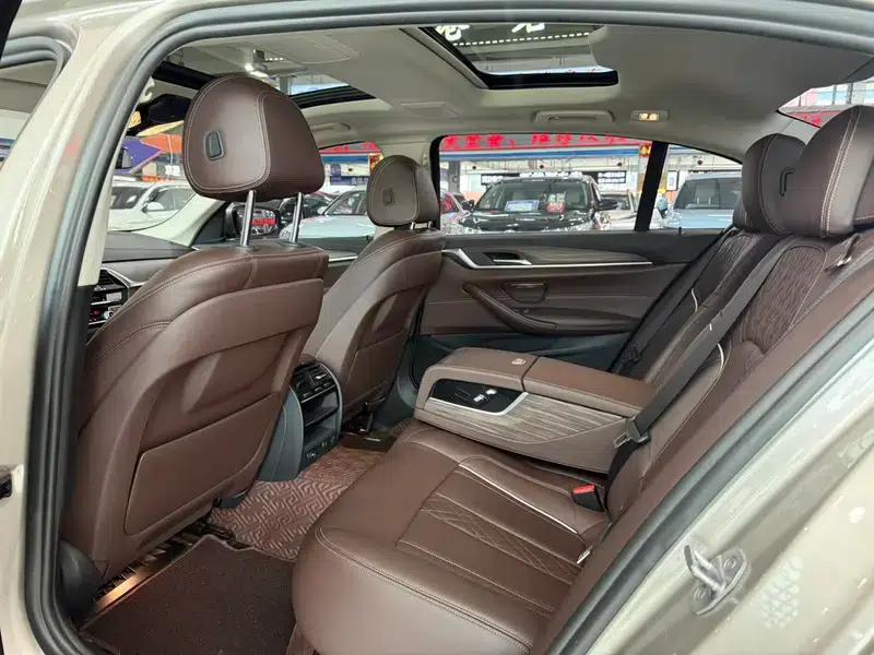 2018 BMW 5 Series Facelift 530Li xDrive Luxury Package — миниатюра 16