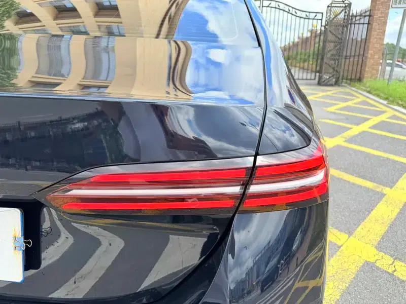 2025 BMW 5 Series Facelift 530Li Luxury M Sport Package — миниатюра 13