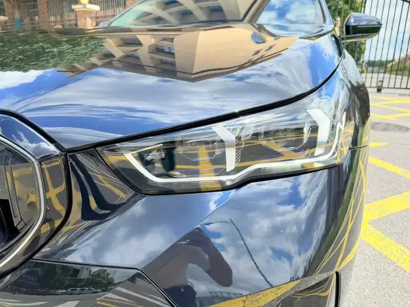 2025 BMW 5 Series Facelift 530Li Luxury M Sport Package — миниатюра 8