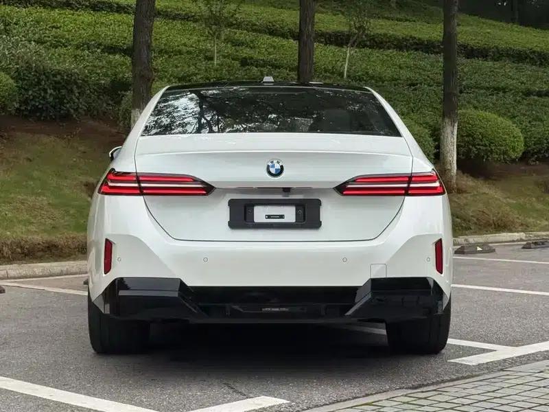 2025 BMW 5 Series Facelift 530Li Luxury M Sport Package — миниатюра 5