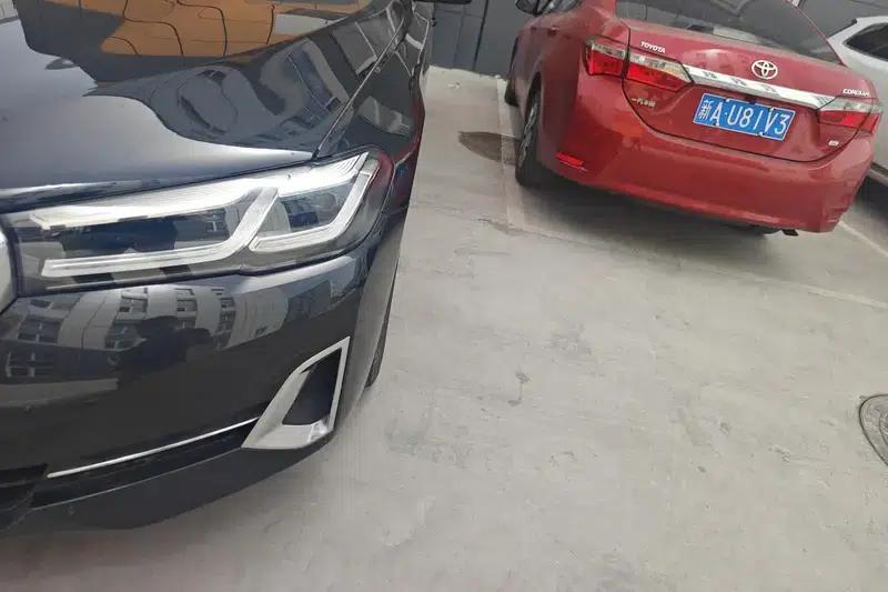 BMW 5 Series 2022 Facelift 525Li Luxury Package — миниатюра 8