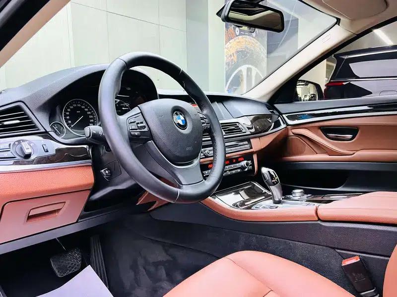 BMW 5 Series 2017 525Li Leading Edition — миниатюра 14