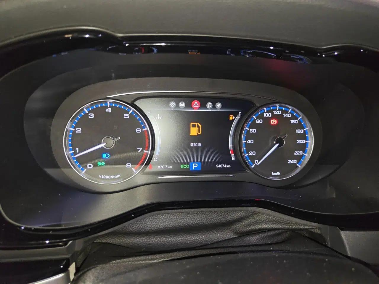 GAC Trumpchi M8 2018 320T Luxury Edition — миниатюра 11