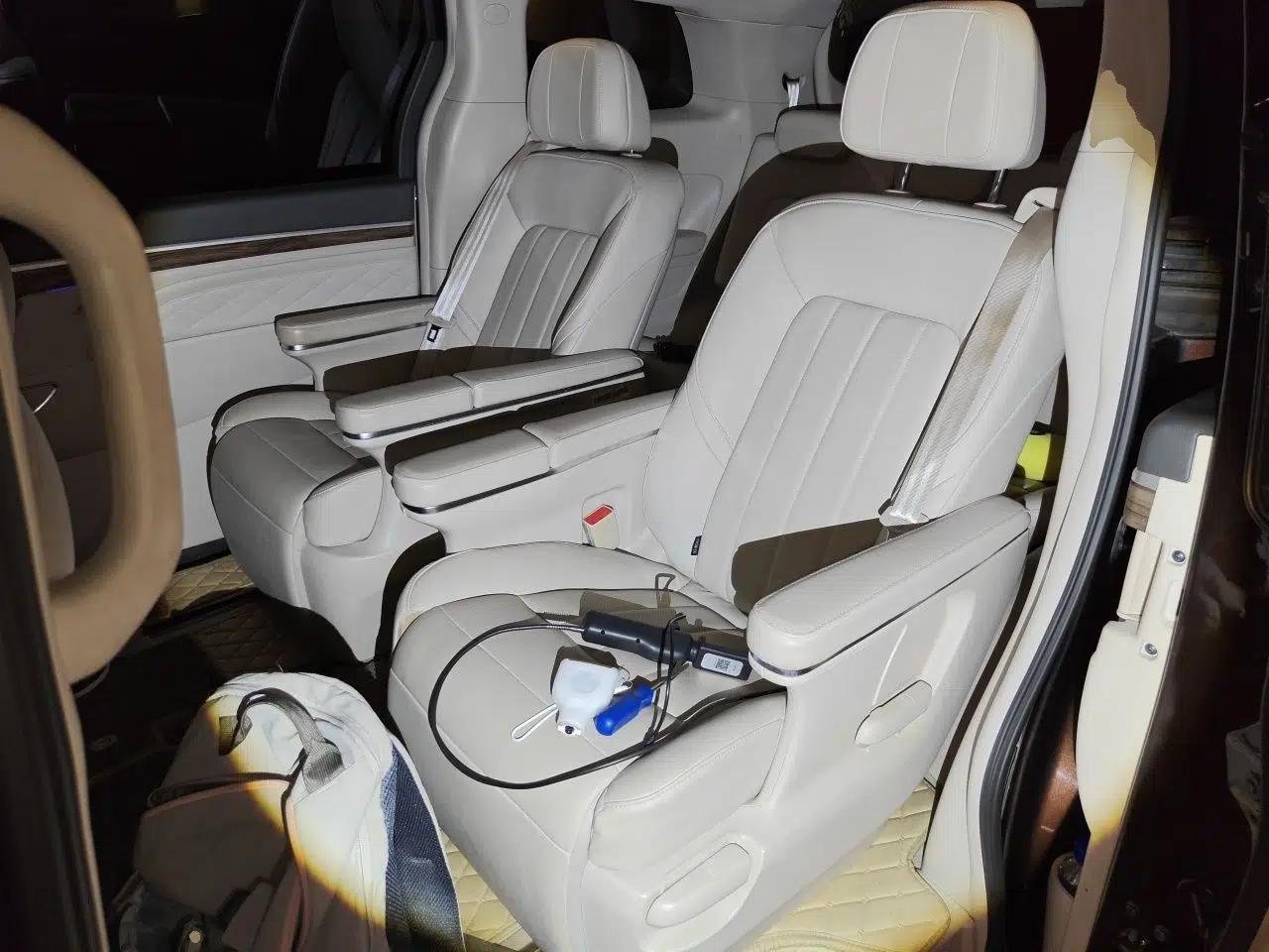 GAC Trumpchi M8 2018 320T Luxury Edition — миниатюра 17