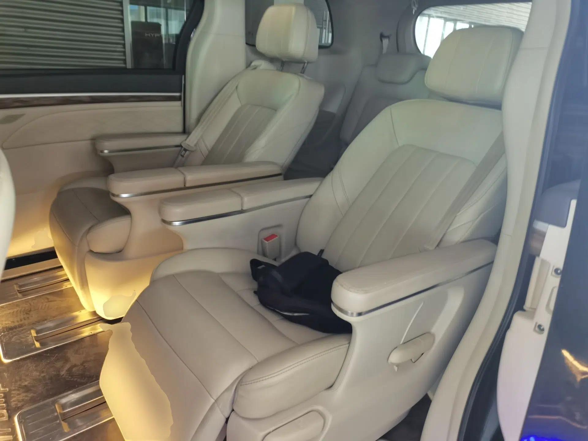 GAC Trumpchi M8 2018 320T Luxury Edition — миниатюра 17