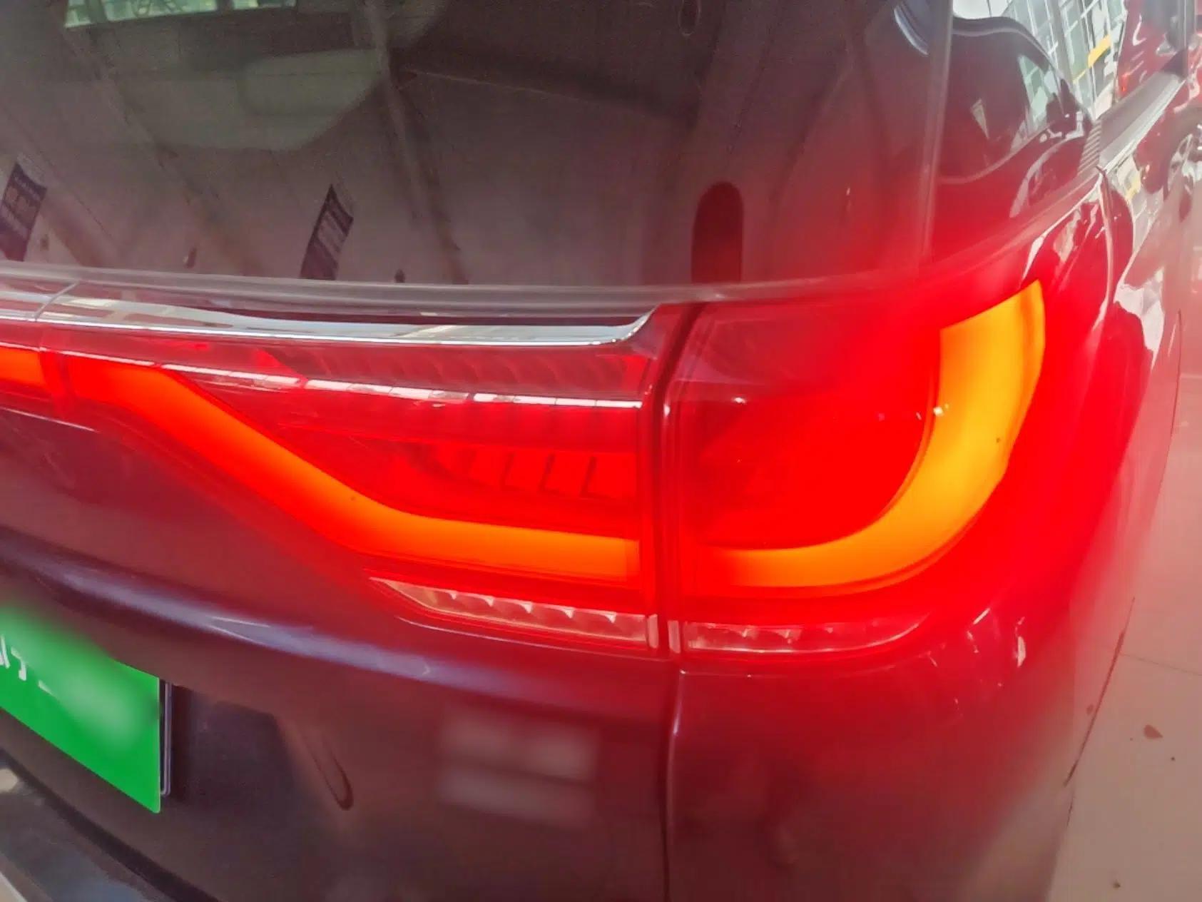 GAC Trumpchi M8 2021 Lingxiu Series 390T Flagship Edition — миниатюра 9