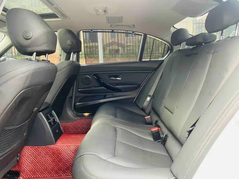 BMW 3 Series 2018 320Li Fashion Edition — миниатюра 9