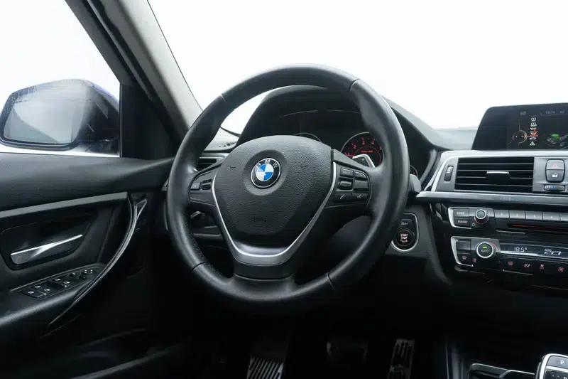 2017 BMW 3 Series 320Li M Sport — миниатюра 16