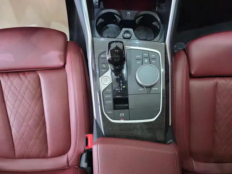 2022 BMW 3 Series 325Li M Sport Package — миниатюра 10