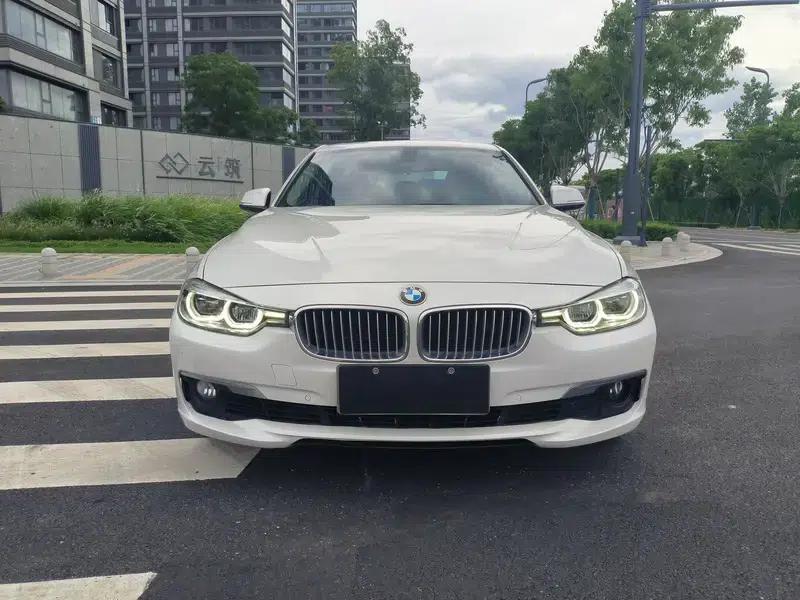 2018 BMW 3 Series 318Li — миниатюра 2