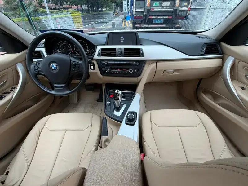 2014 BMW 3 Series 320i Fashion Edition — миниатюра 6