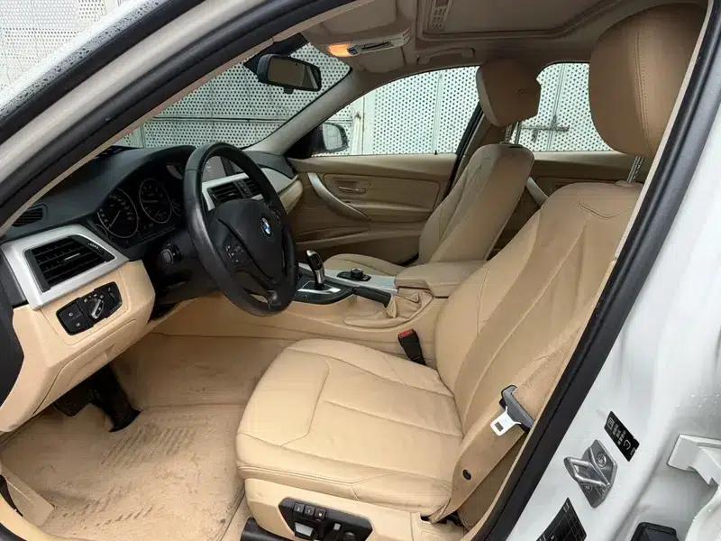 2014 BMW 3 Series 320i Fashion Edition — миниатюра 7