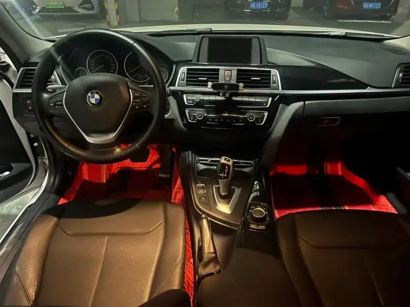 2017 BMW 3 Series 320Li Fashion Edition — миниатюра 7