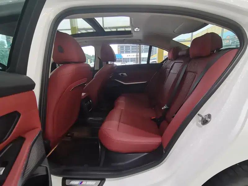 2023 BMW 3 Series 320Li M Sport Package — миниатюра 15