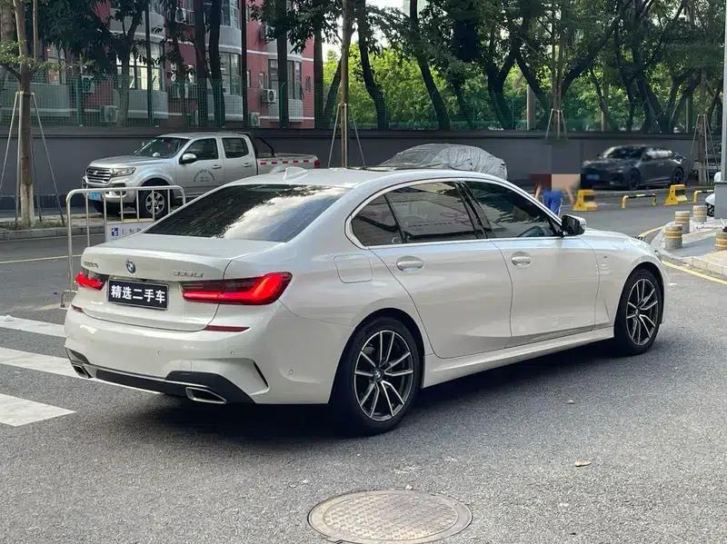 2020 BMW 3 Series 325Li M Sport Package — миниатюра 7