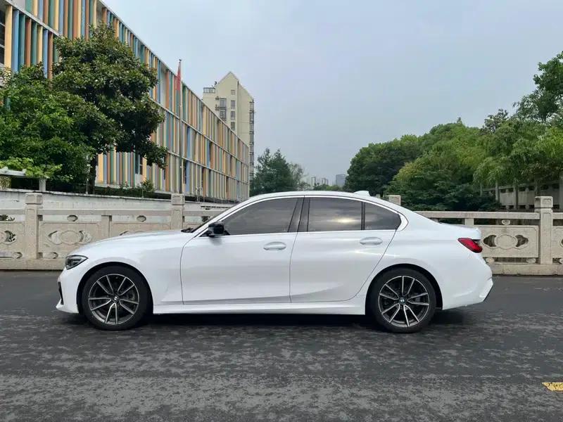 2020 BMW 3 Series 325i M Sport Package — миниатюра 4