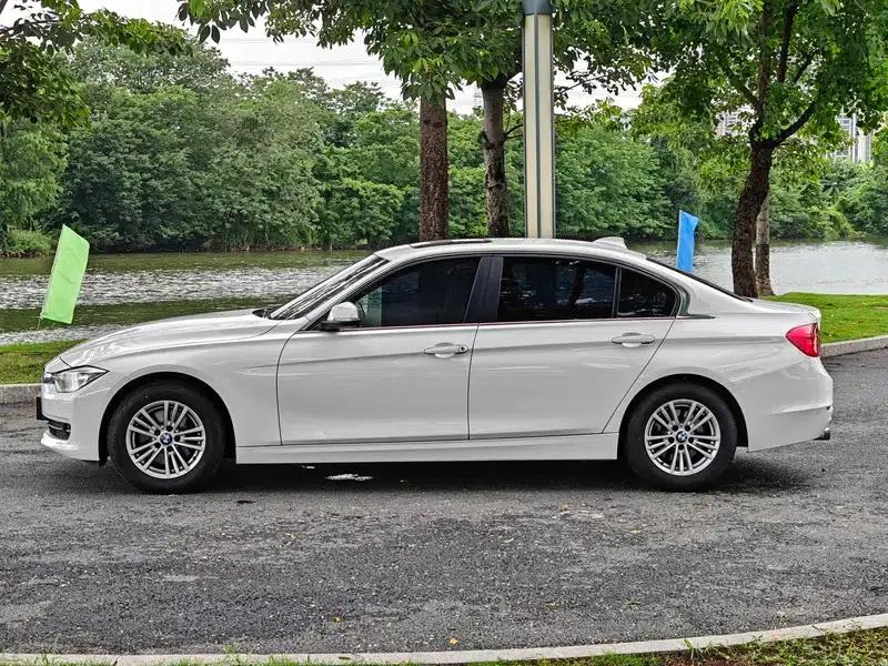 BMW 3 Series 2014 320Li Fashion Edition — миниатюра 4