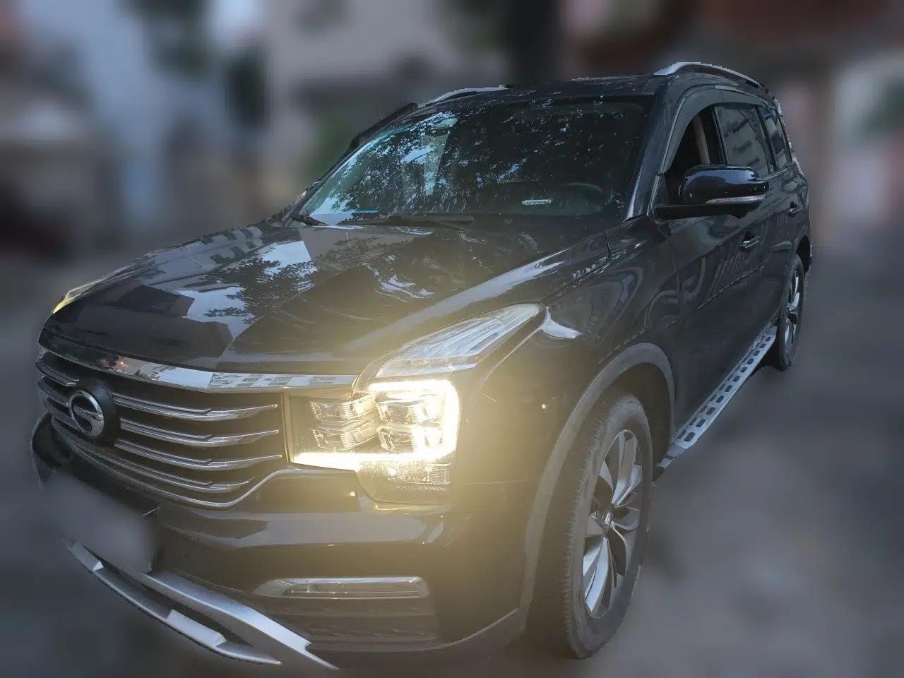 GAC Trumpchi GS8 2017 320T Two-Wheel Drive Prestige Version (7 Seats) — миниатюра 1