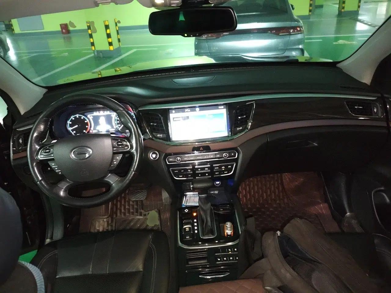 GAC Trumpchi GS8 2017 320T Two-Wheel Drive Luxury Smart Connectivity Version (7 Seats) — миниатюра 9