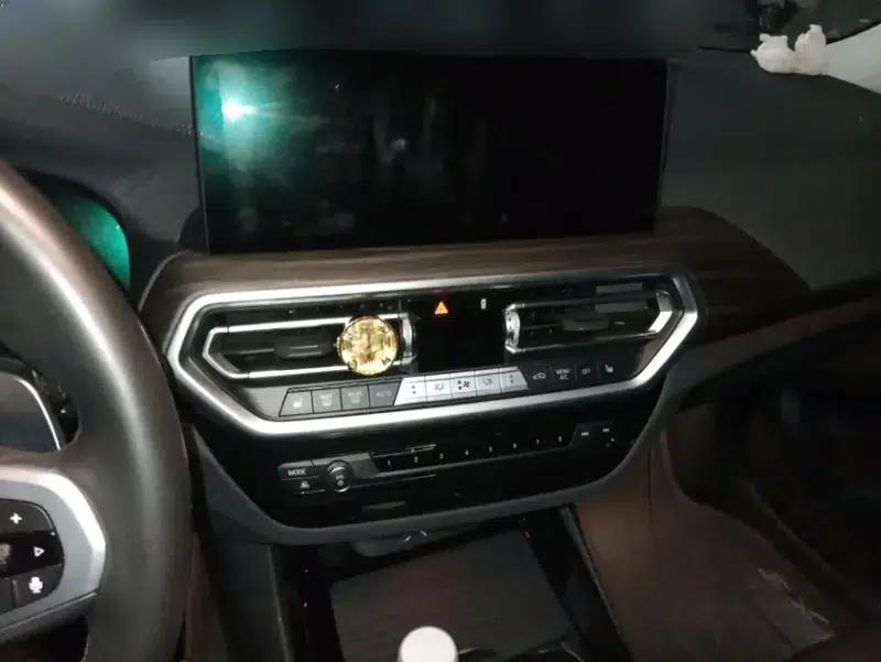 BMW X3 2022 xDrive30i Leading Edition M Sport Package — миниатюра 12