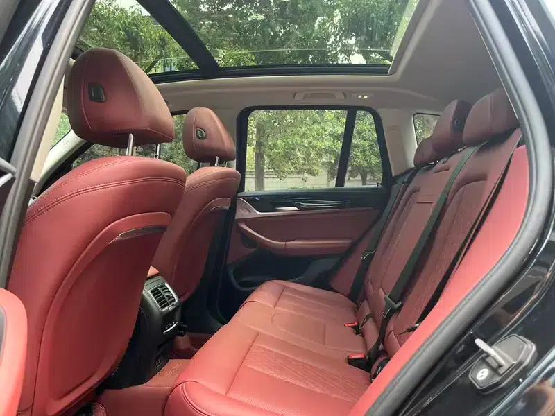 2024 BMW X3 2.0T Automatic AWD 5-seater Factory Custom Edition — миниатюра 13