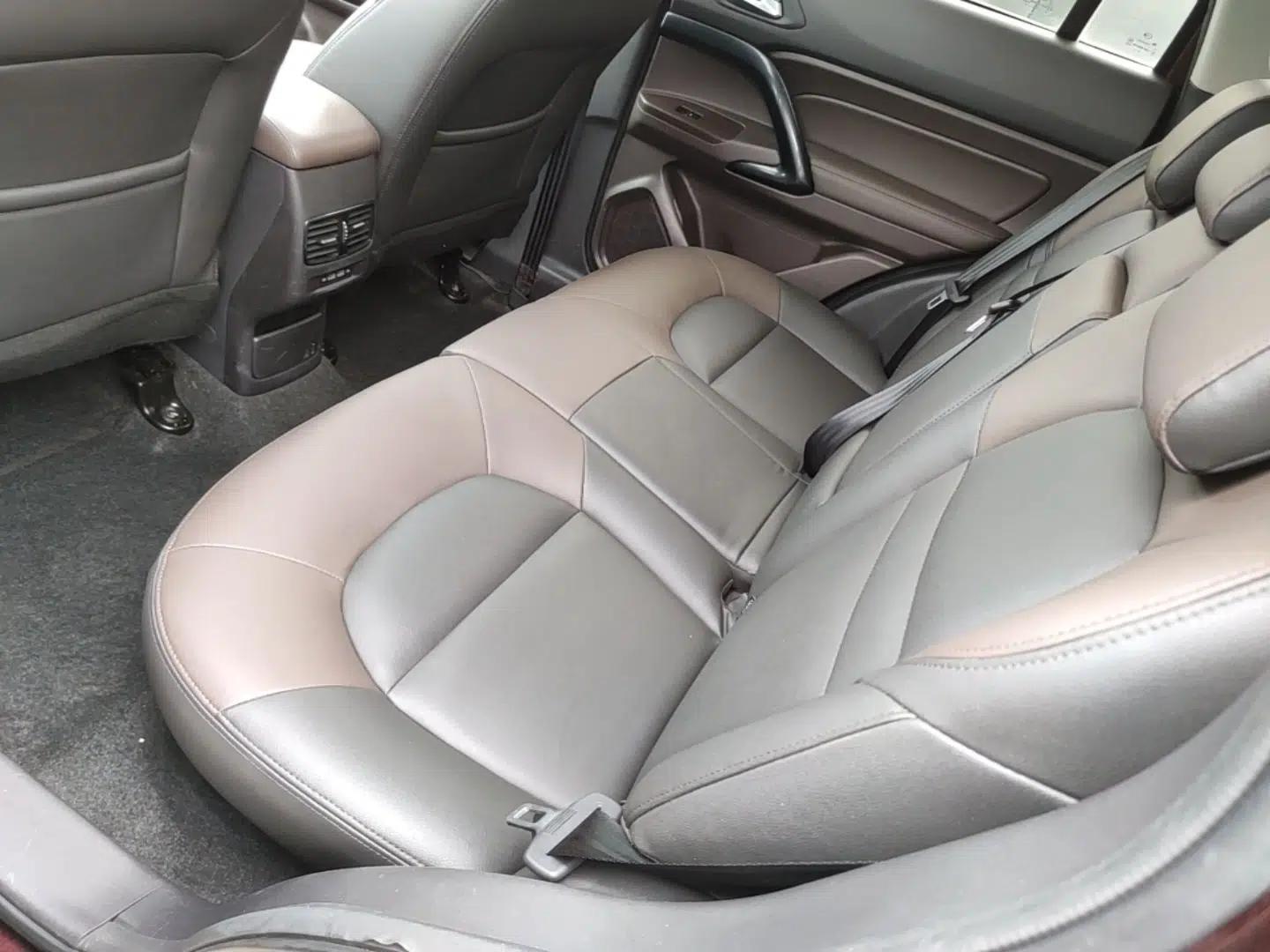 GAC Trumpchi GS4 2017 235T Automatic Two-Wheel Drive Elite Edition — миниатюра 25