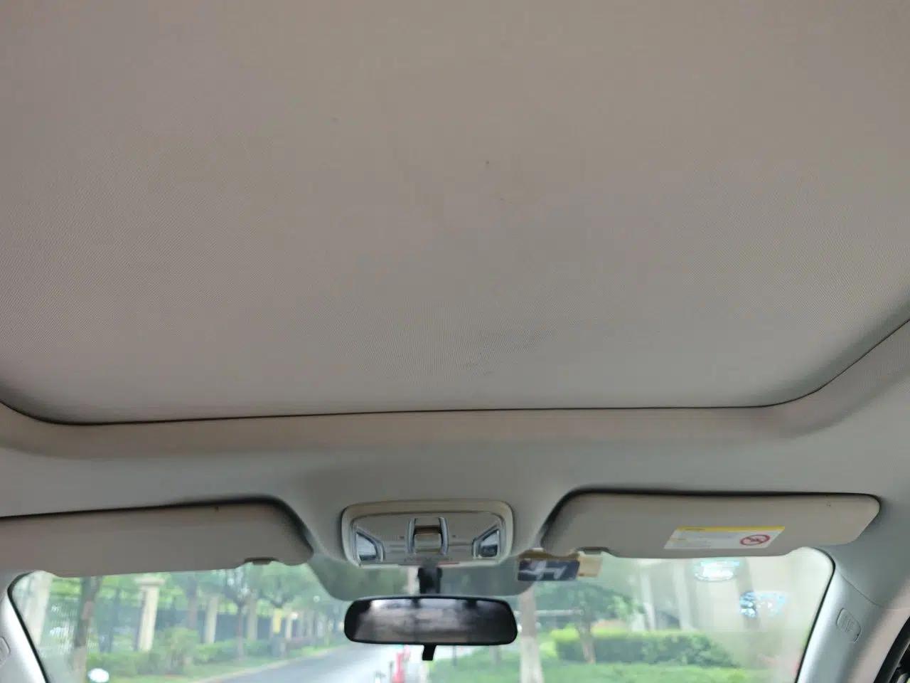 GAC Trumpchi GS4 2019 270T Automatic Two-Wheel Drive Luxury Smart Connectivity Model — миниатюра 18