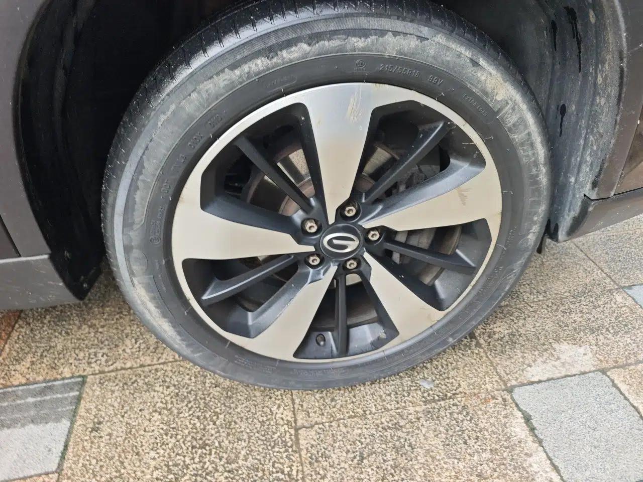 GAC Trumpchi GS4 2019 270T Automatic Two-Wheel Drive Luxury Smart Connectivity Model — миниатюра 8