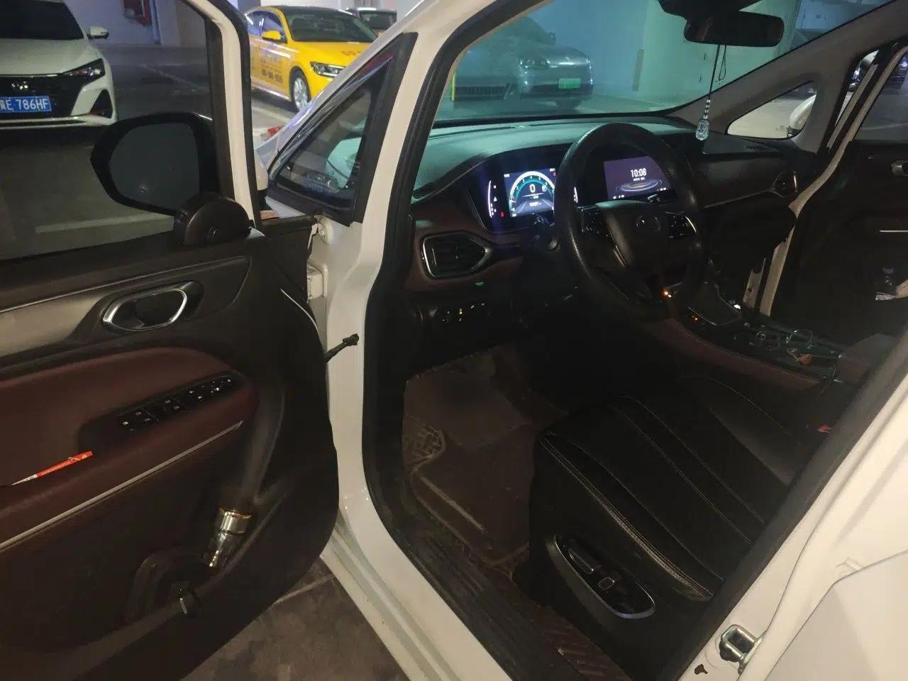 GAC Trumpchi M6 2023 PRO 270T DCT Luxury Edition — миниатюра 16