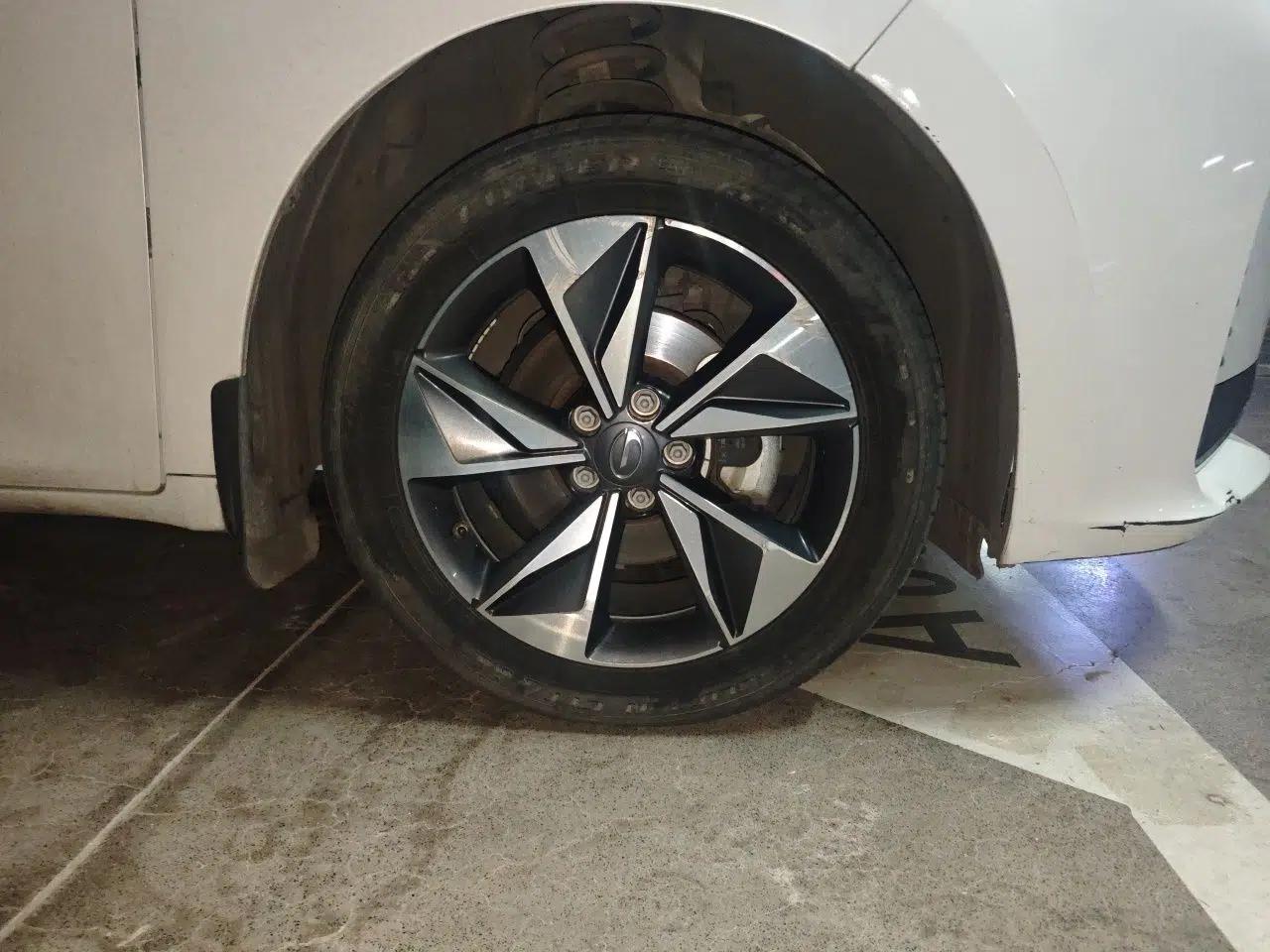 GAC Trumpchi M6 2023 PRO 270T DCT Luxury Edition — миниатюра 8