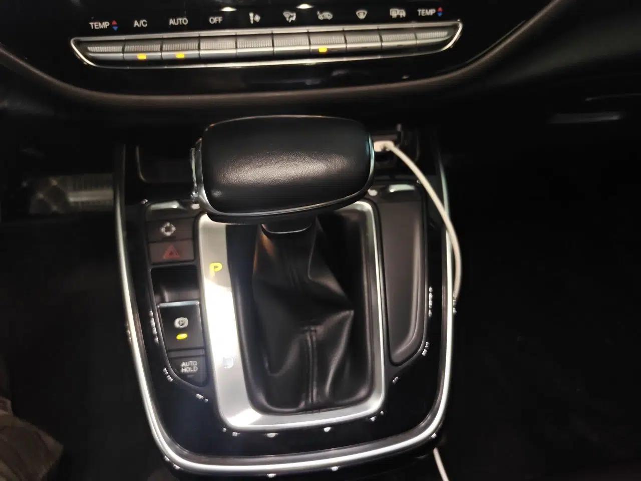 GAC Trumpchi M6 2019 270T Automatic Luxury Edition (7-seater) China V Standard — миниатюра 14