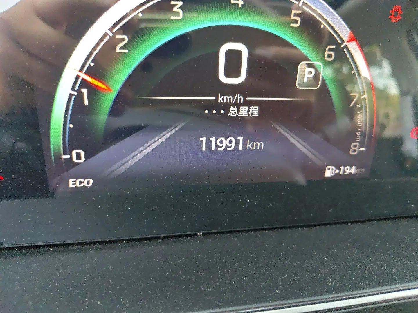 GAC Trumpchi M6 2023 PRO 270T DCT Luxury Edition — миниатюра 12