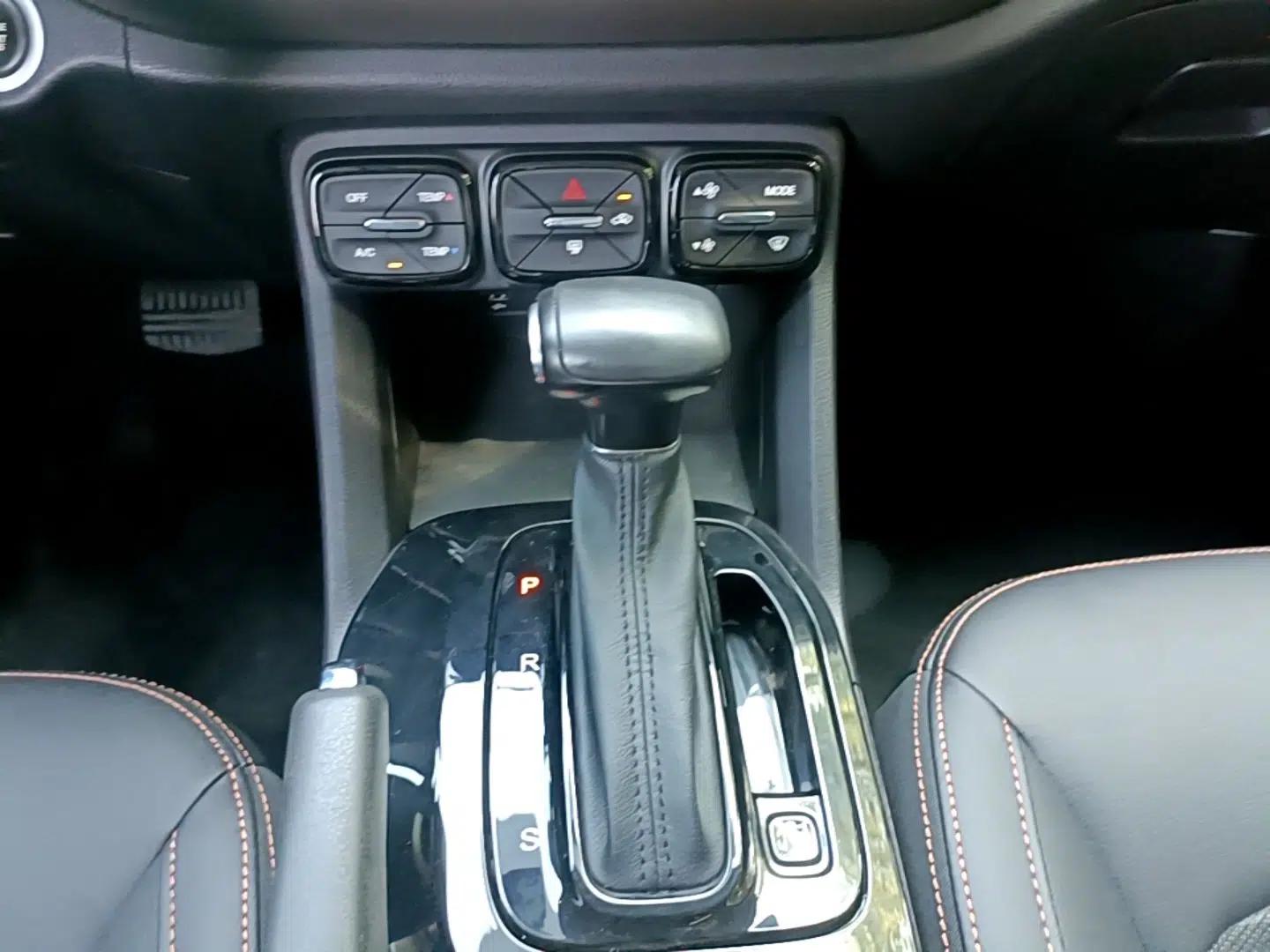 GAC Trumpchi GS3 2019 235T Automatic Elite Edition — миниатюра 21