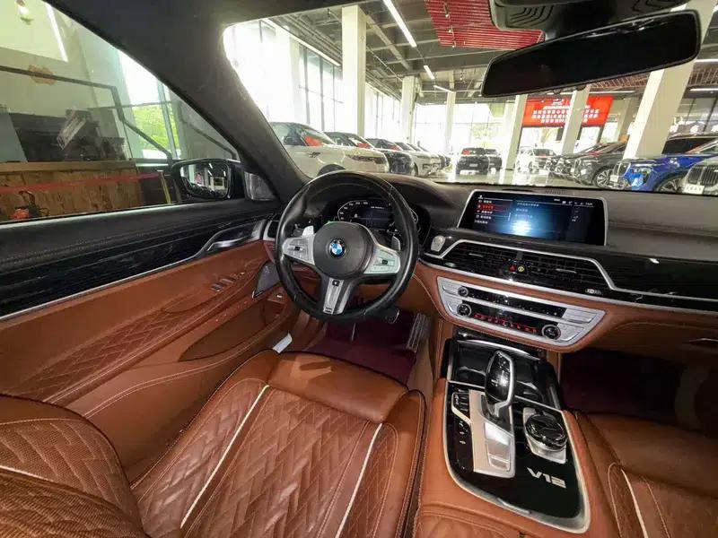 2019 BMW 7 Series Facelift M760Li xDrive V12 Sport Package — миниатюра 27