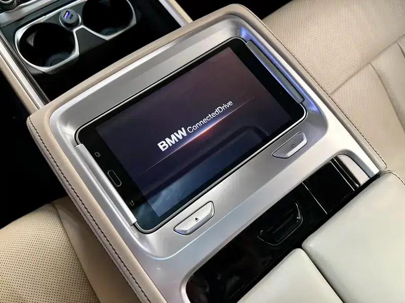 2018 BMW 7 Series 740Li xDrive Luxury M Sport Package — миниатюра 9