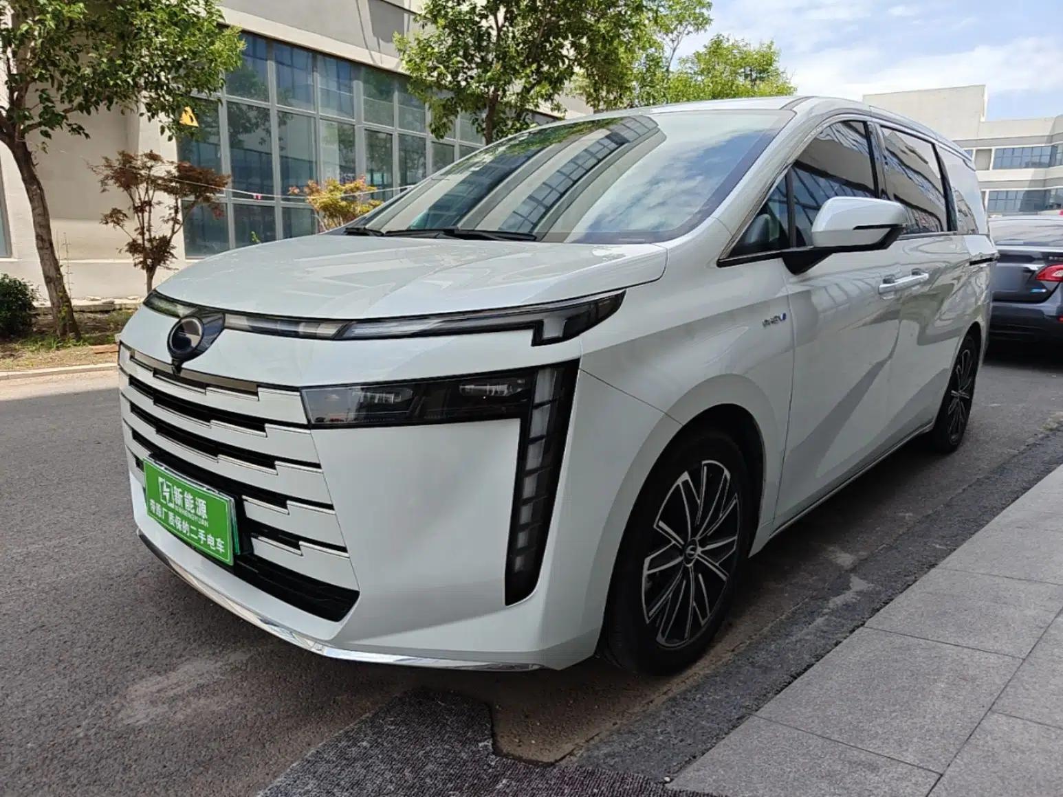 GAC Trumpchi E8 New Energy 2024 150km MAX — миниатюра 1