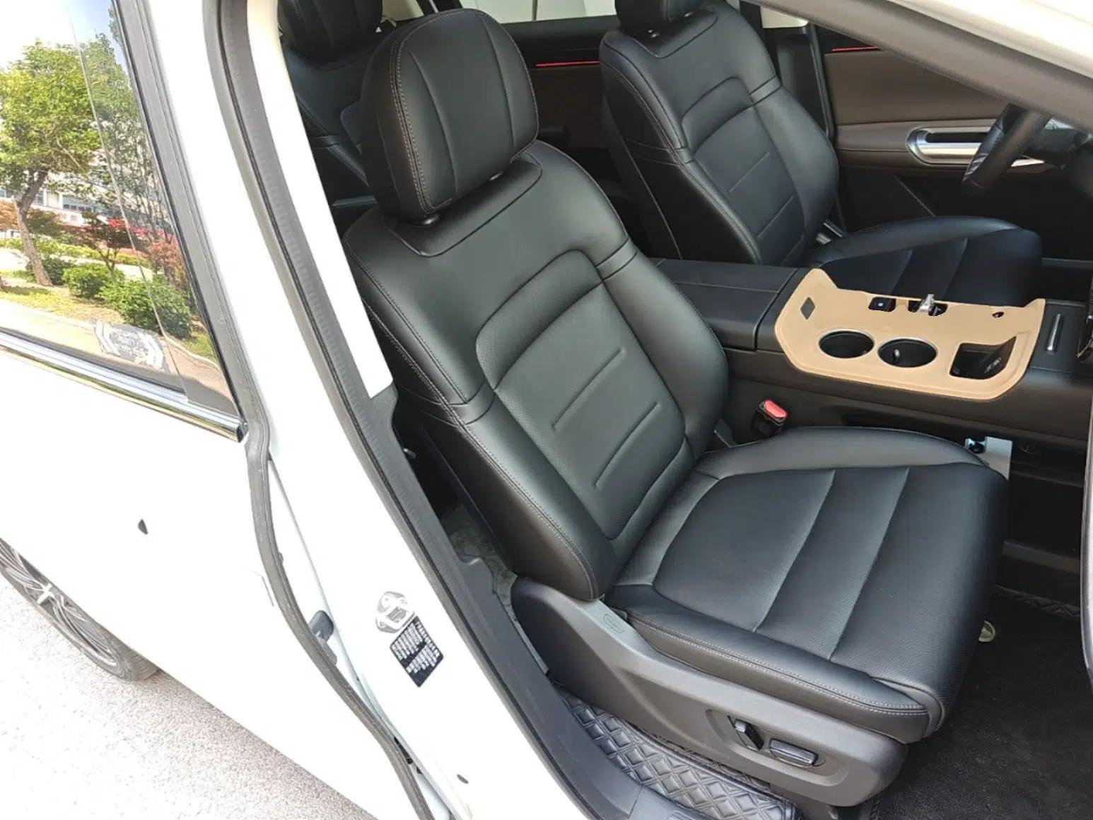 GAC Trumpchi E8 New Energy 2024 150km MAX — миниатюра 24
