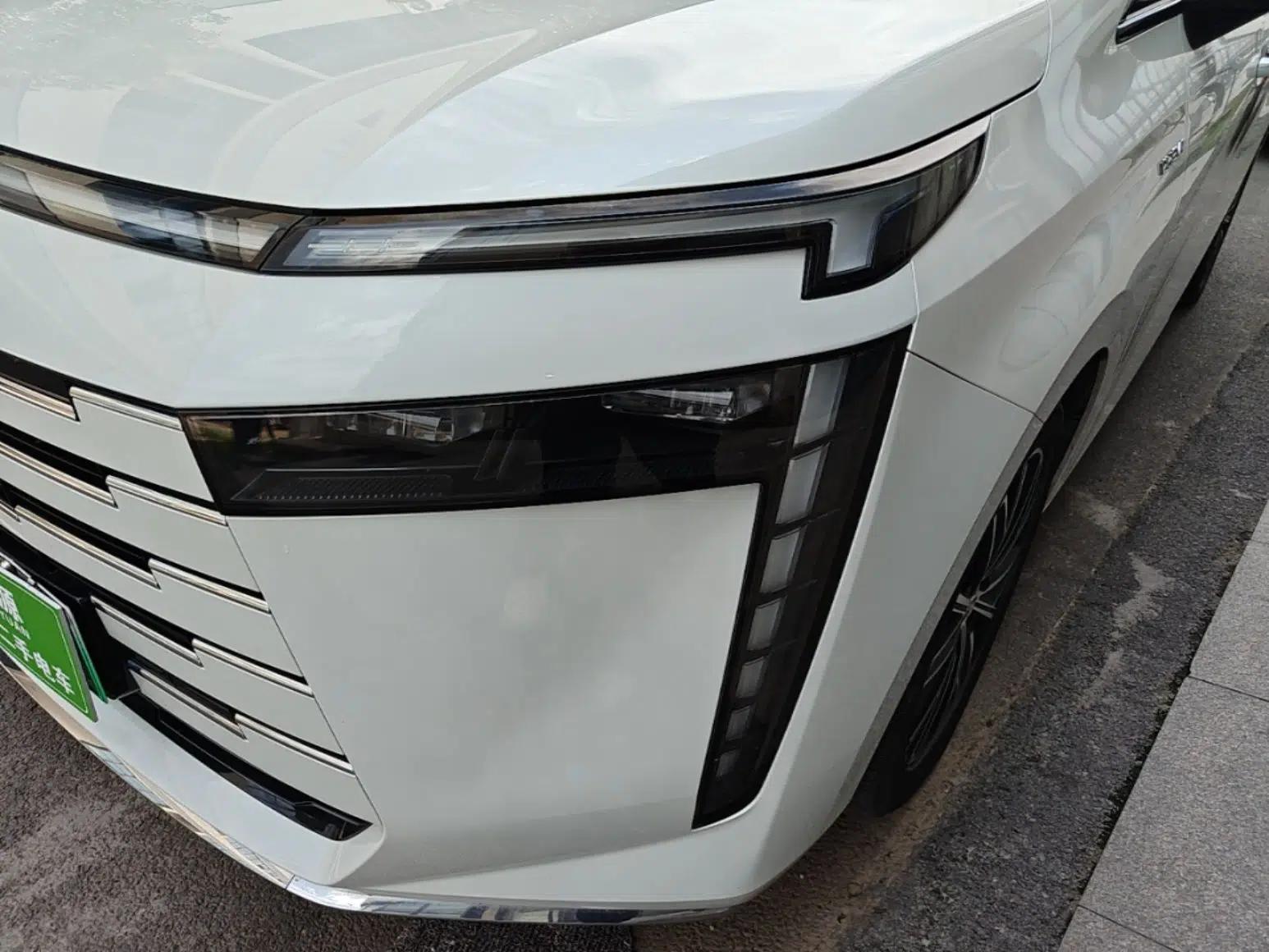 GAC Trumpchi E8 New Energy 2024 150km MAX — миниатюра 8