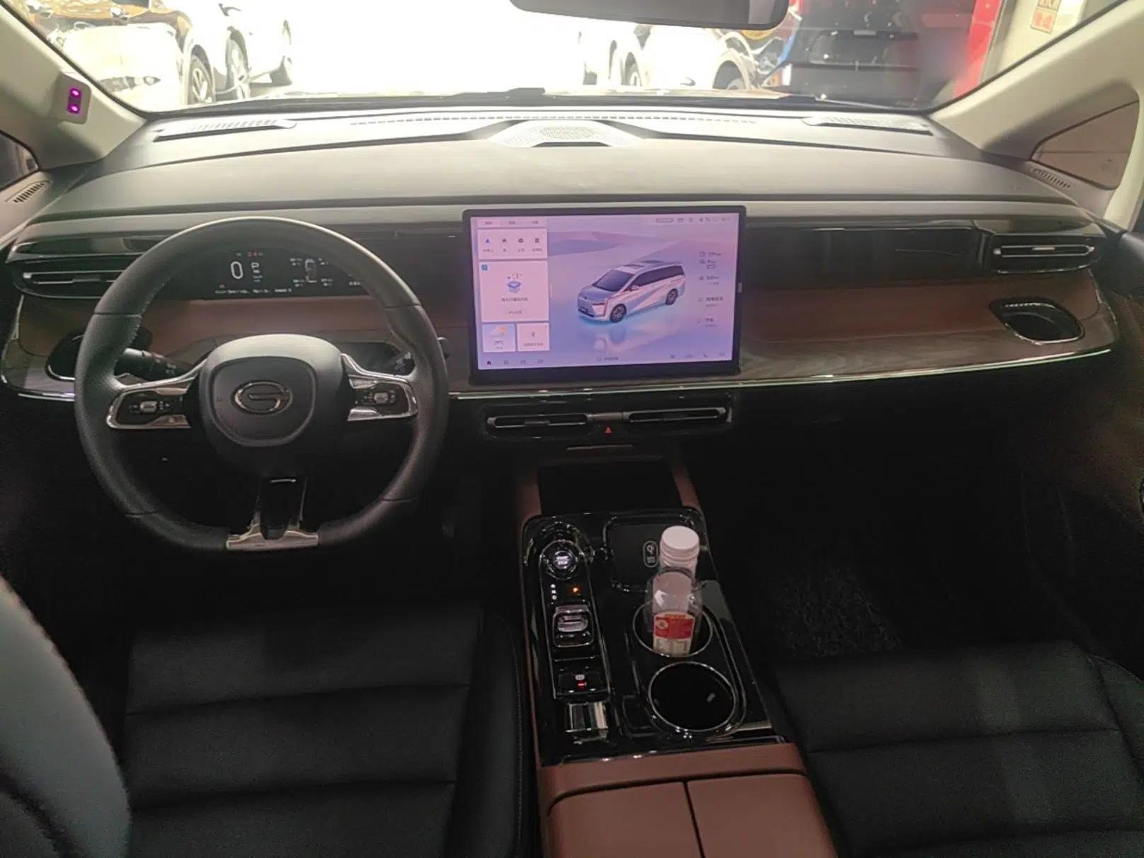 GAC Trumpchi E8 New Energy 2024 150km MAX+ — миниатюра 12