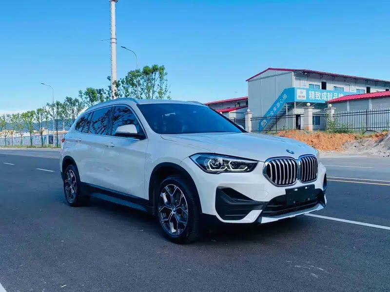 BMW X1 2021 sDrive25Li Leading Edition — миниатюра 3