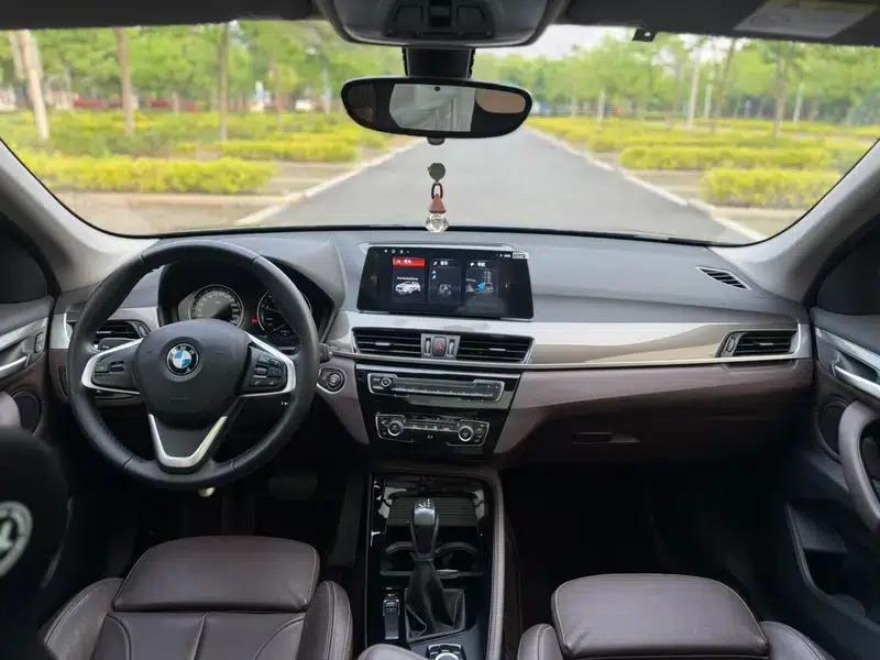 BMW X1 2019 sDrive18Li Premium — миниатюра 8