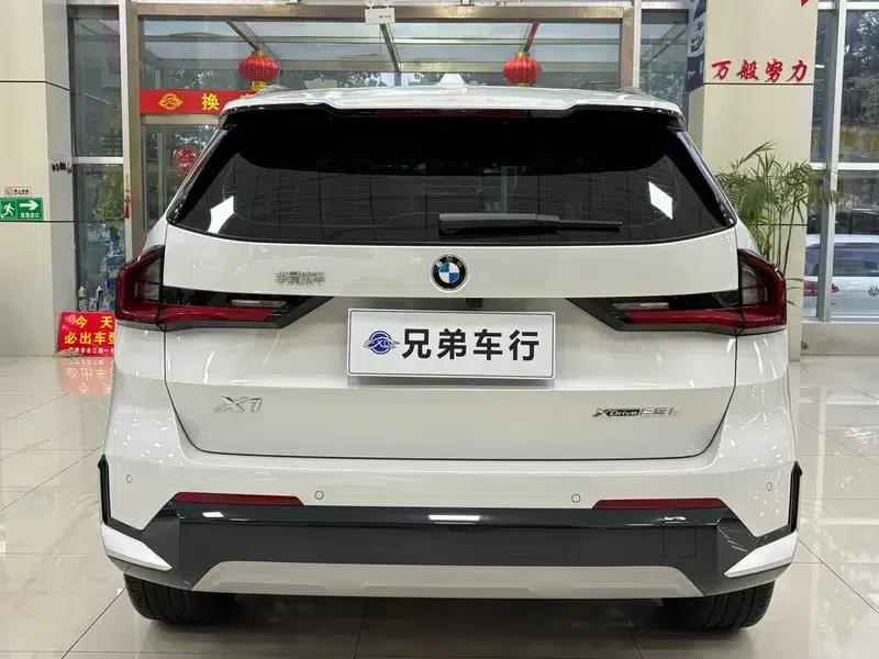 2023 BMW X1 xDrive25Li X Design Package — миниатюра 3