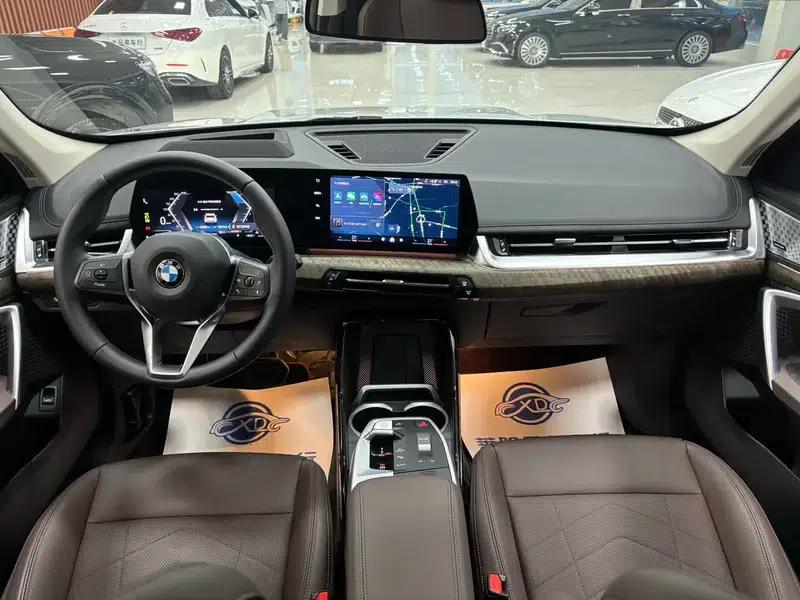 2023 BMW X1 xDrive25Li X Design Package — миниатюра 5