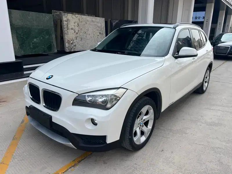 BMW X1 2013 sDrive18i Sport Design Package — миниатюра 1