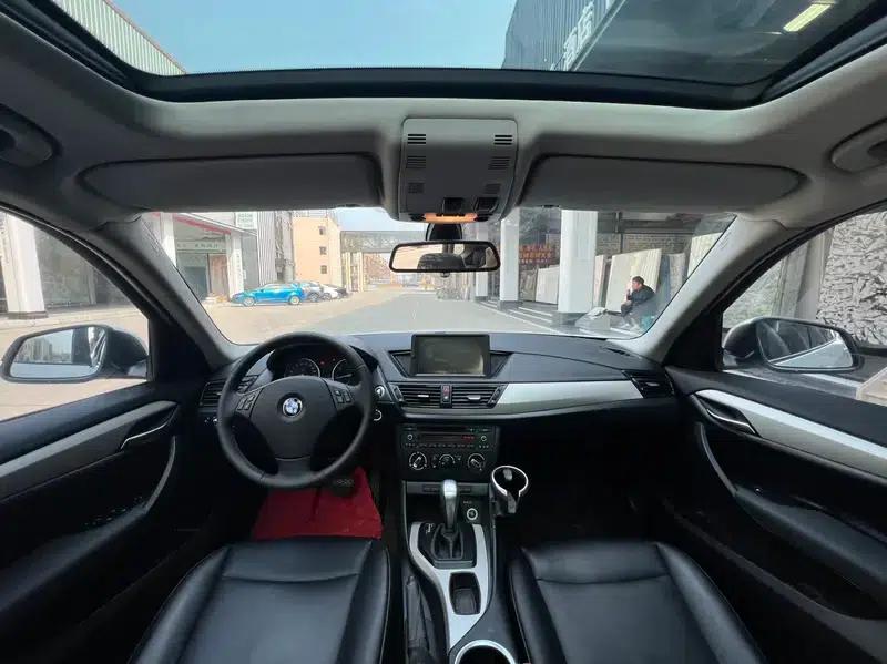BMW X1 2013 sDrive18i Sport Design Package — миниатюра 23