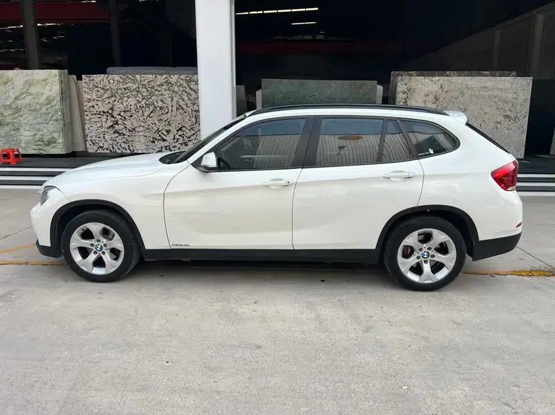BMW X1 2013 sDrive18i Sport Design Package — миниатюра 4