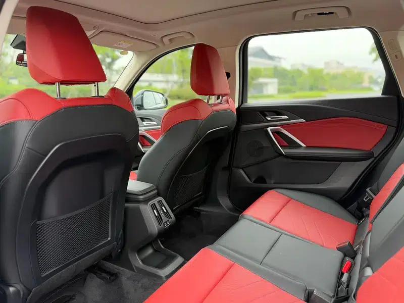 BMW X1 2023 sDrive25Li M Sport Package — миниатюра 16